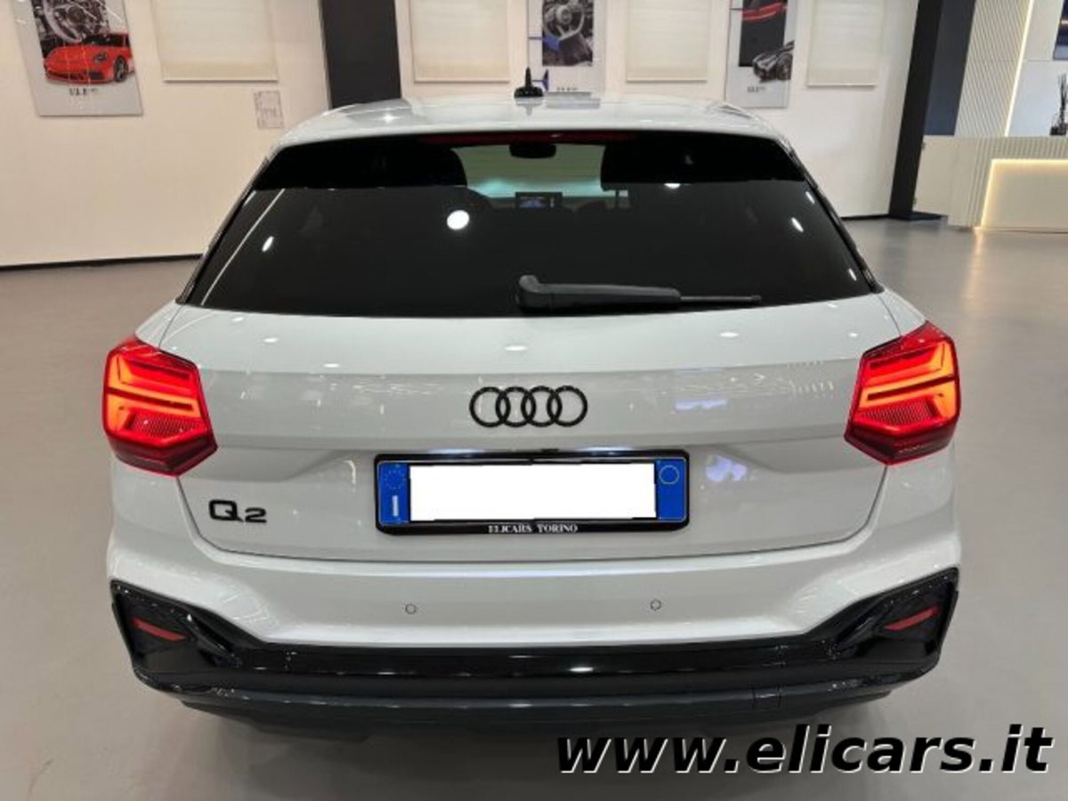 Audi Q2 Q2 30 TDI S tronic Identity Black (6)