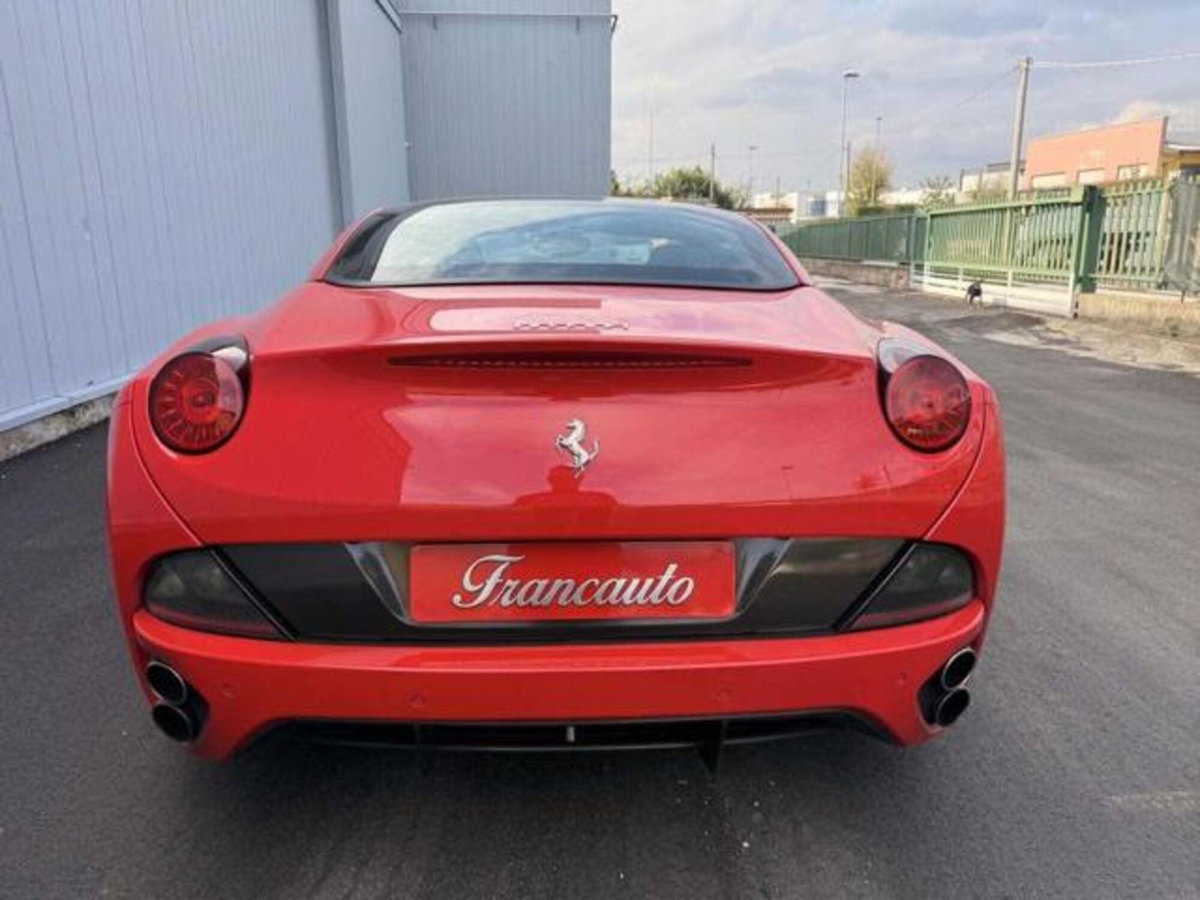 Ferrari California Spider California DCT (5)