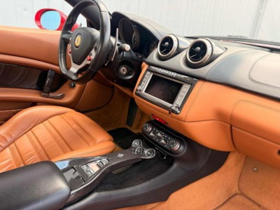 Ferrari California Spider California DCT (6)