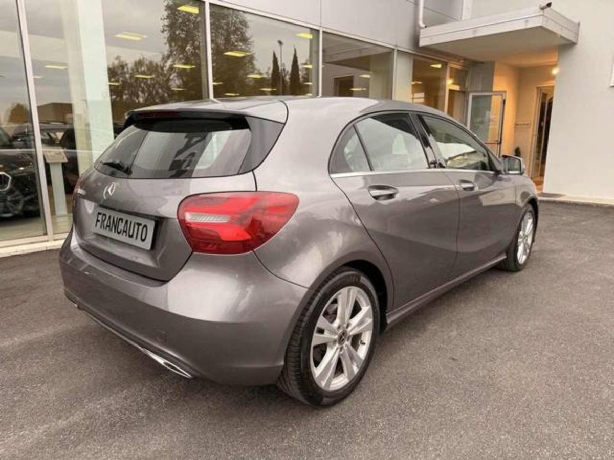 Mercedes-Benz Classe A 180 d Sport (4)