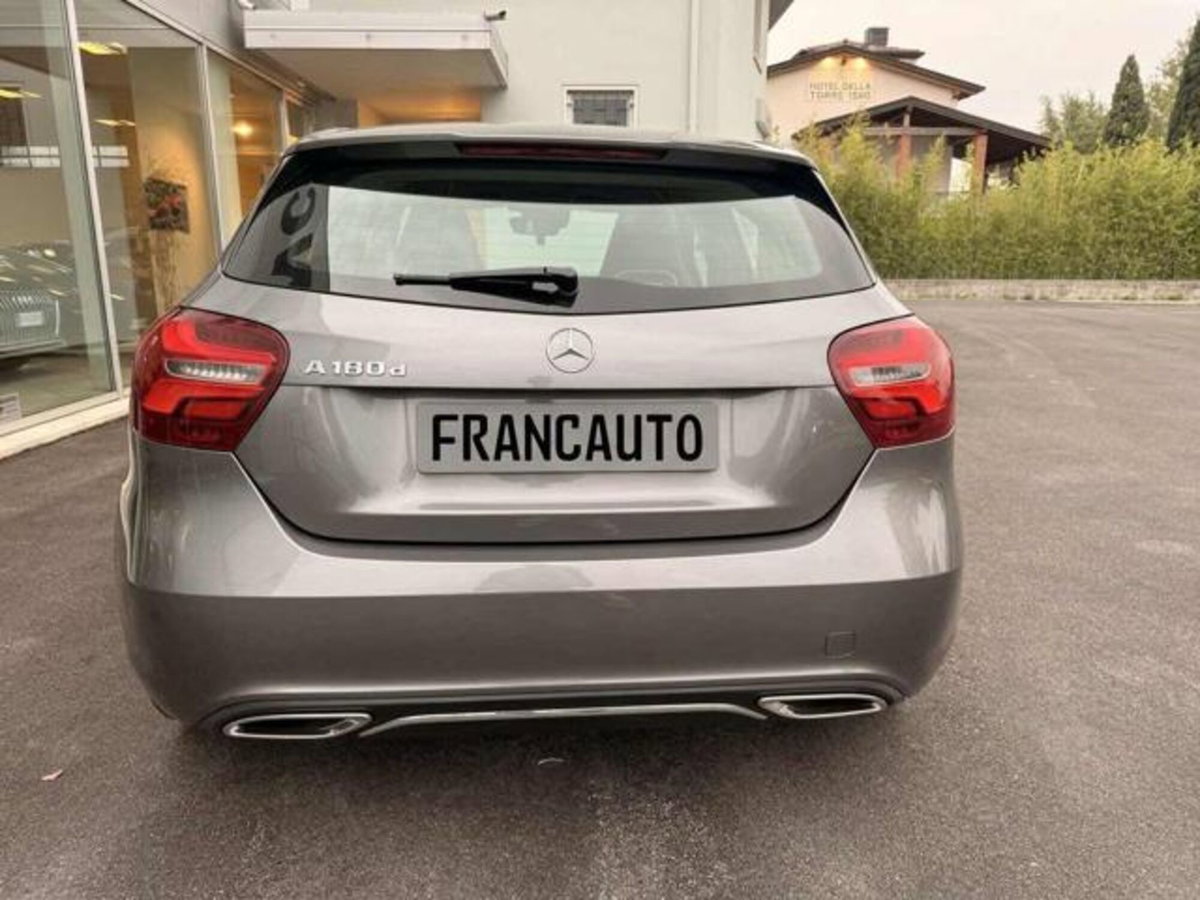 Mercedes-Benz Classe A 180 d Sport (5)