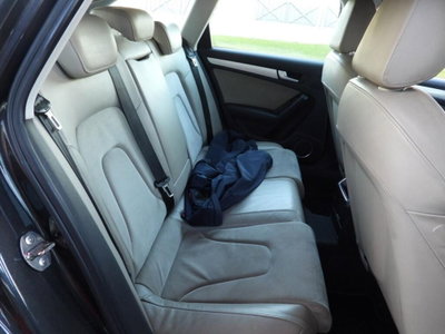 Audi A4 Allroad 2.0 TDI F.AP. (11)