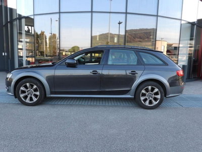 Audi A4 Allroad 2.0 TDI F.AP. (2)