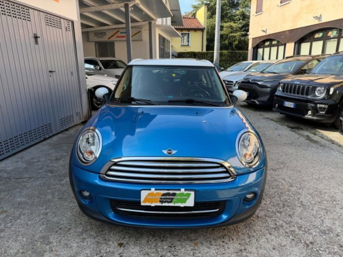 MINI Mini Clubman 1.6 16V Cooper Clubman (17)