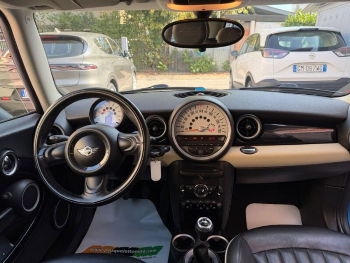 MINI Mini Clubman 1.6 16V Cooper Clubman (19)