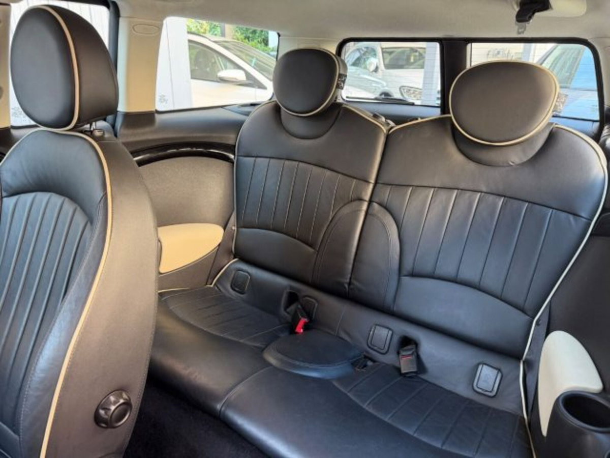 MINI Mini Clubman 1.6 16V Cooper Clubman (7)