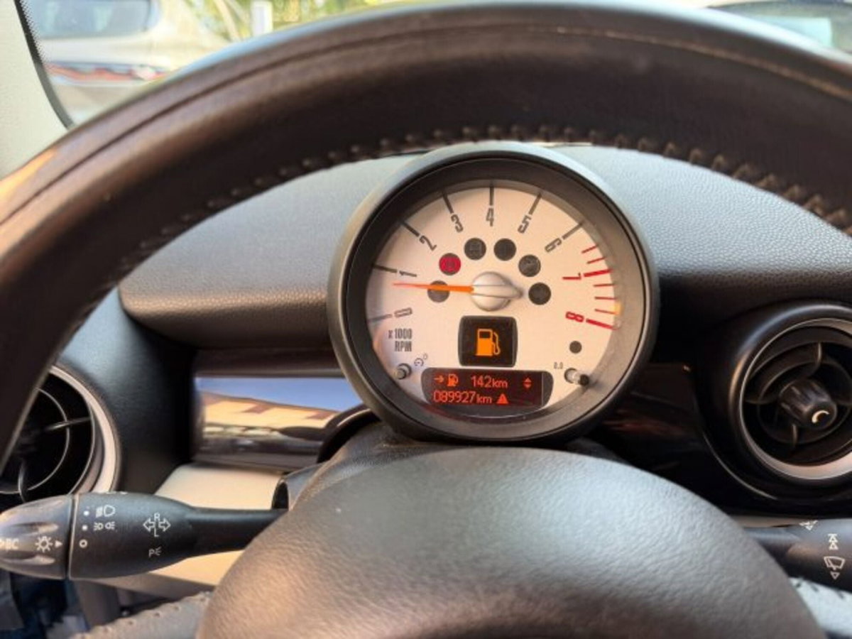 MINI Mini Clubman 1.6 16V Cooper Clubman (9)