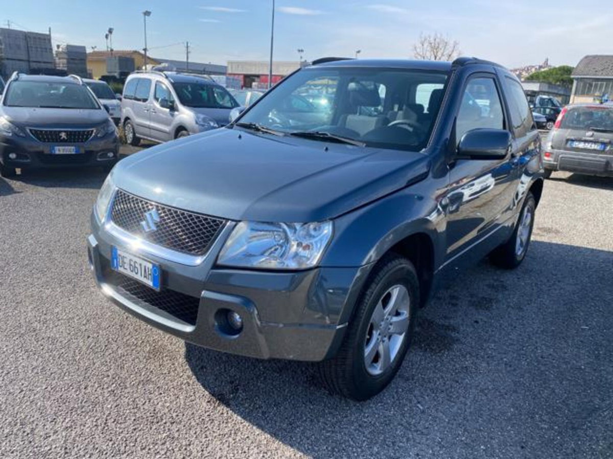 Suzuki Grand Vitara 1.9 DDiS 3 porte
