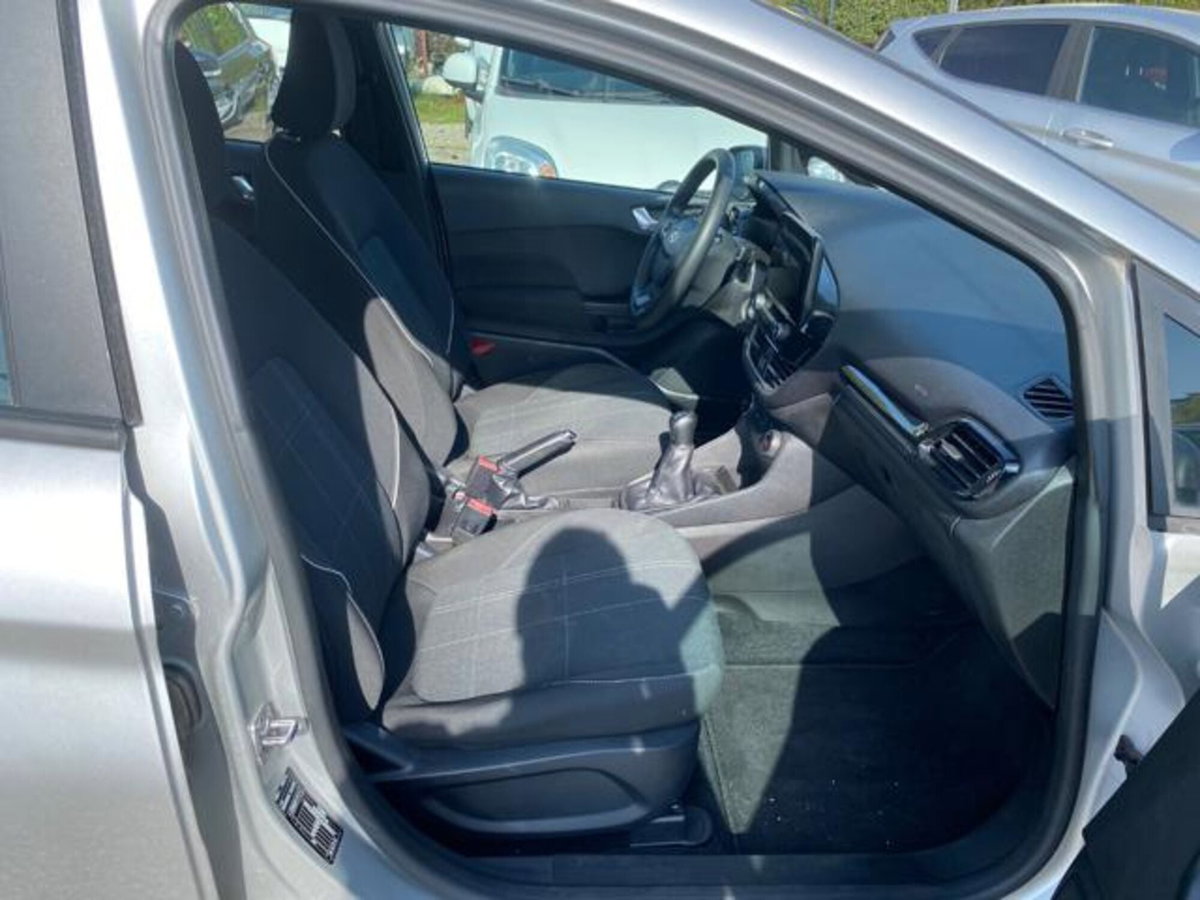 Ford Fiesta 1.1 5 porte Plus (9)