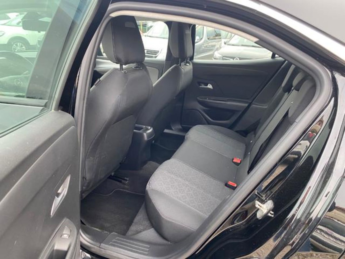 Opel Mokka 1.2 Turbo Ultimate (6)