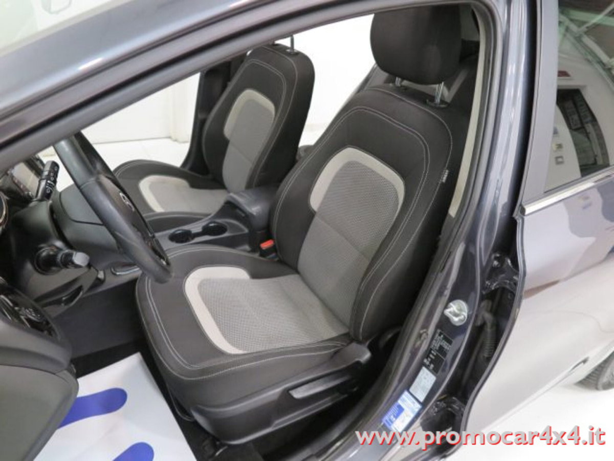 Kia cee'd 1.6 CRDi 110 CV 5 porte high tech (11)
