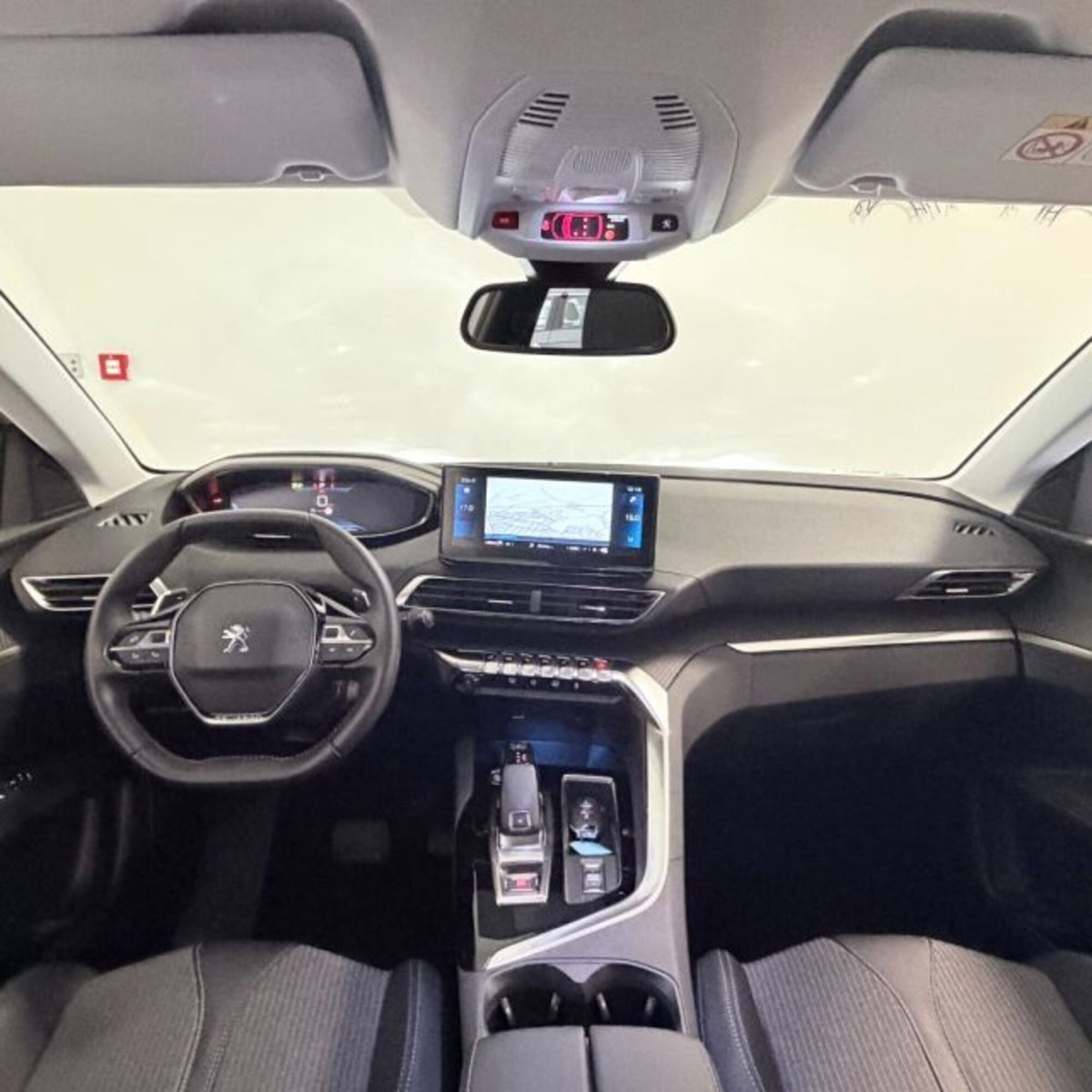 Peugeot 3008 BlueHDi 130 S&S EAT8 Allure Pack (11)
