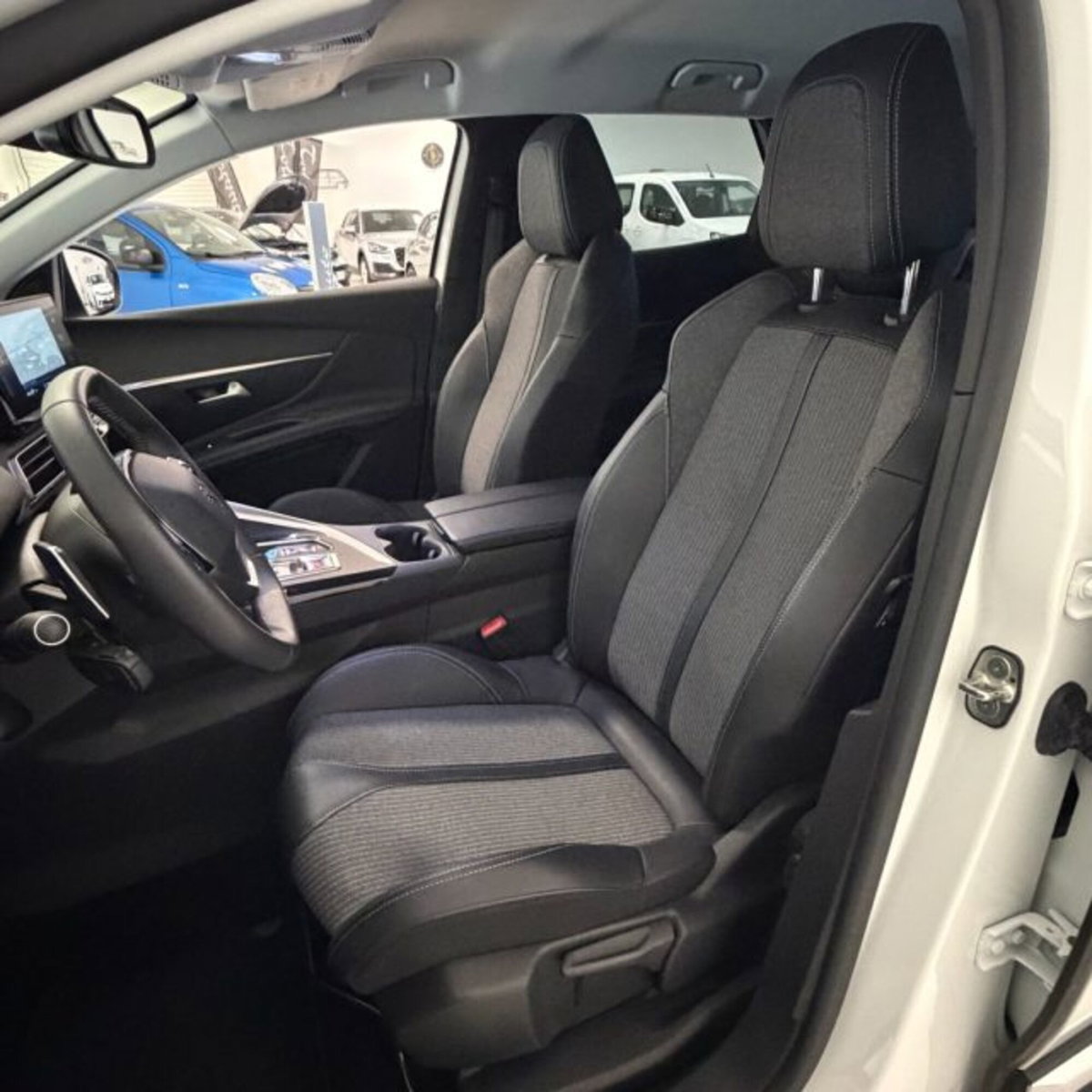 Peugeot 3008 BlueHDi 130 S&S EAT8 Allure Pack (14)