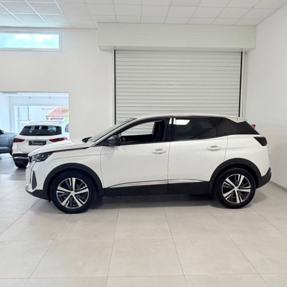 Peugeot 3008 BlueHDi 130 S&S EAT8 Allure Pack (4)