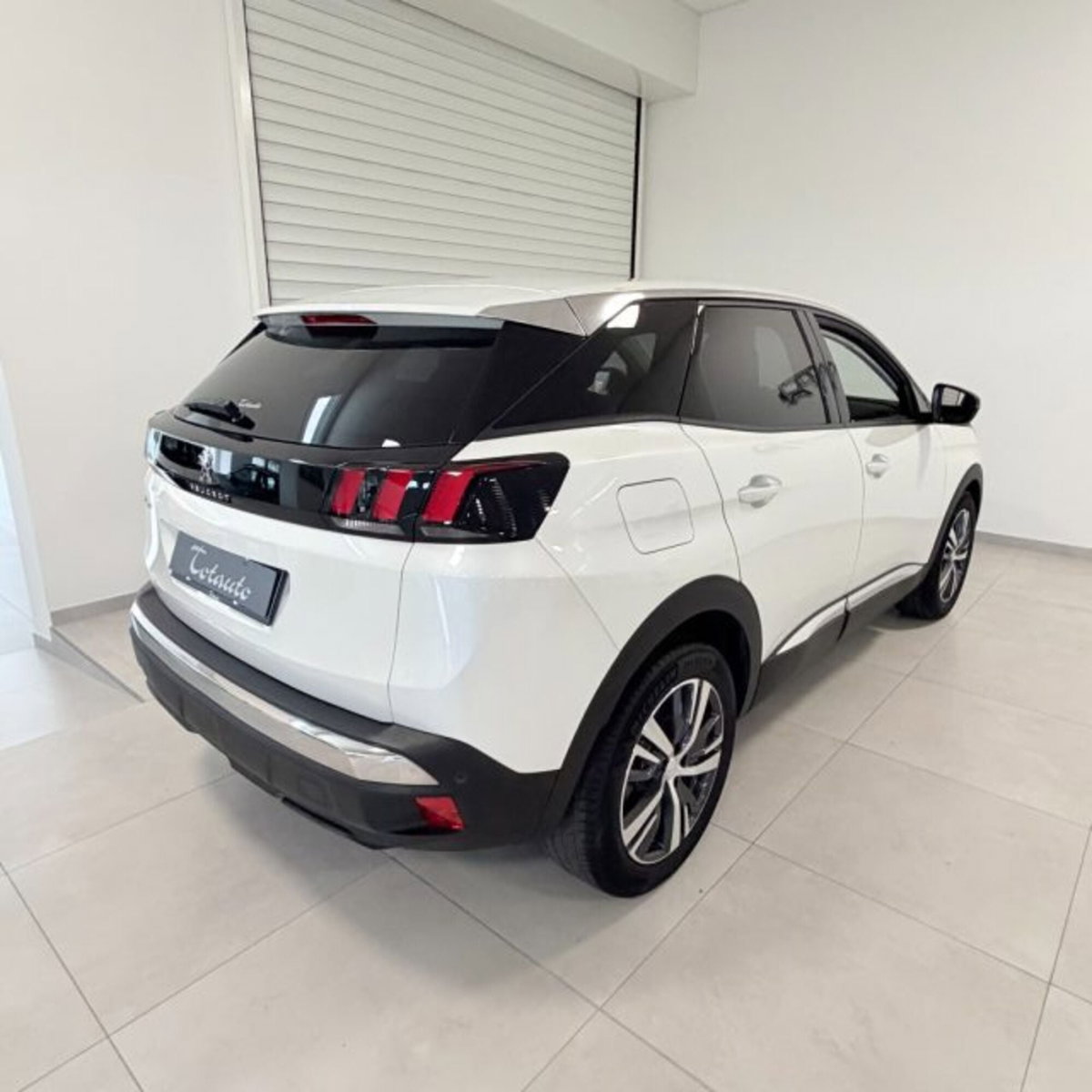 Peugeot 3008 BlueHDi 130 S&S EAT8 Allure Pack (8)