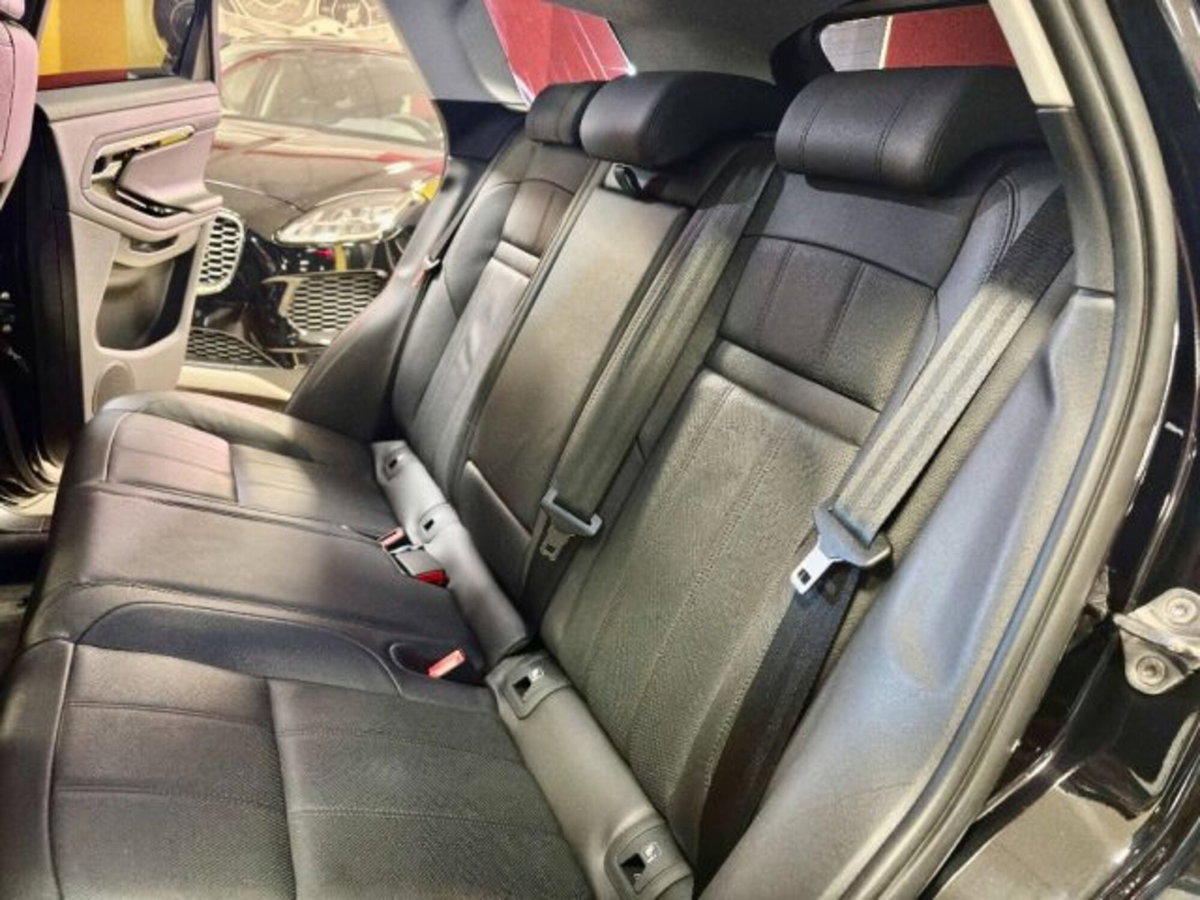 Land Rover Range Rover Evoque 2.0D I4 150CV AWD Business Edition (11)