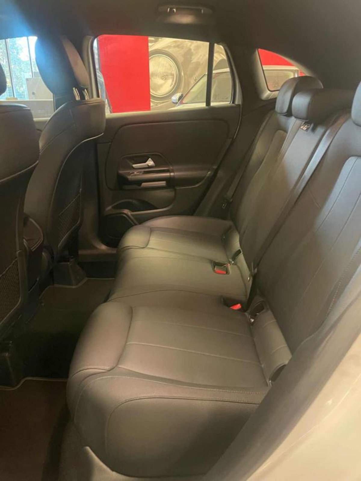 Mercedes-Benz GLA SUV 250 Premium (13)
