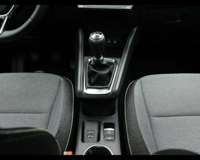 Renault Captur 1.2 eco-g Techno 120cv (12)