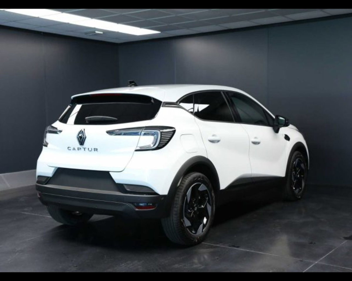 Renault Captur 1.2 eco-g Techno 120cv (7)