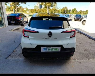 Renault Captur 1.2 eco-g Evolution 120cv (4)