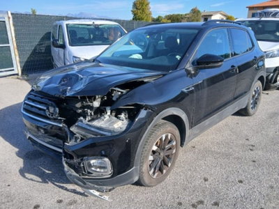 Volkswagen T-Cross 1.0 TSI 110 CV DSG Sport usata