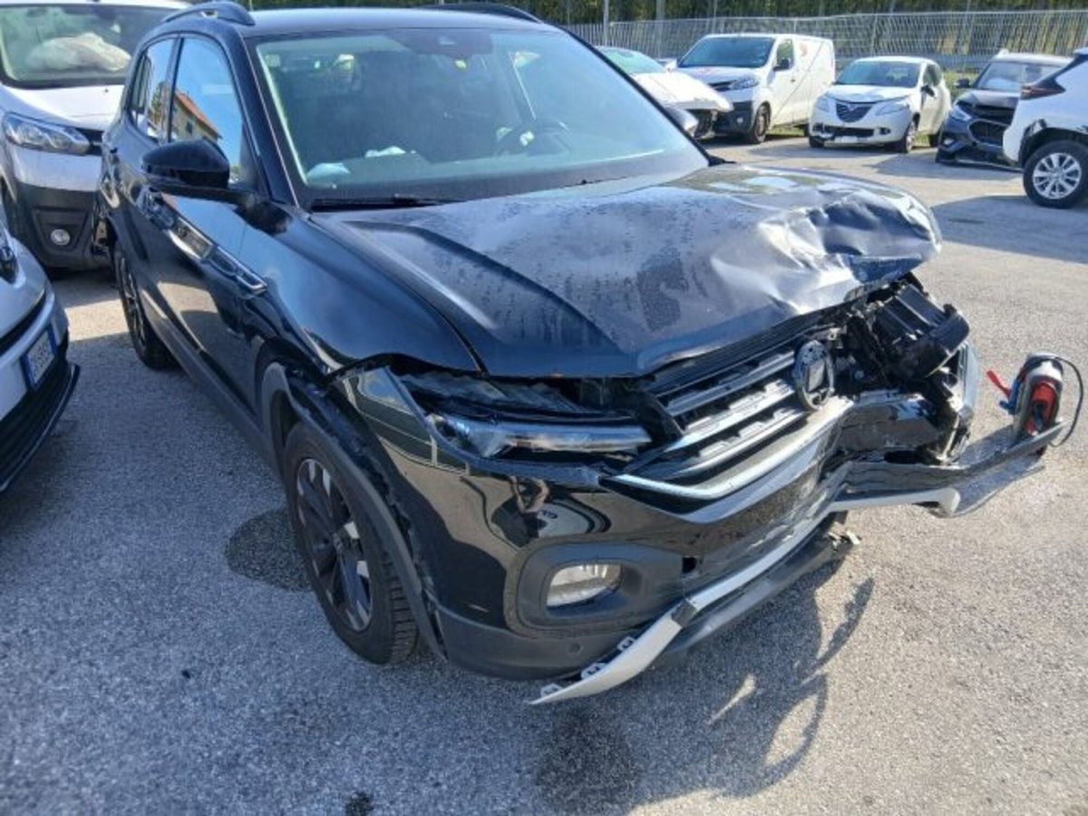 Volkswagen T-Cross 1.0 TSI 110 CV DSG Sport (3)
