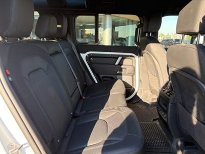 Land Rover Defender 110 3.0d i6 mhev X-Dynamic SE awd 200cv auto (9)