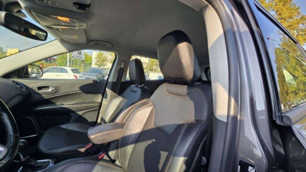 Jeep Compass 1.3 T4 190CV PHEV AT6 4xe Limited (8)