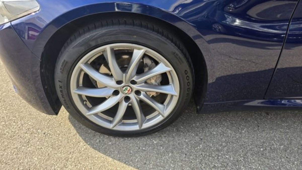 Alfa Romeo Giulia 2.2 Turbodiesel 150 CV AT8 Super (6)