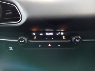 Mazda CX-30 e-Skyactiv-G M Hybrid 2WD Evolve (14)