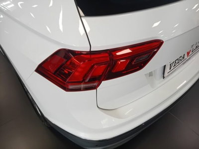 Volkswagen Tiguan 2.0 TDI 150 CV SCR DSG 4MOTION Life (9)
