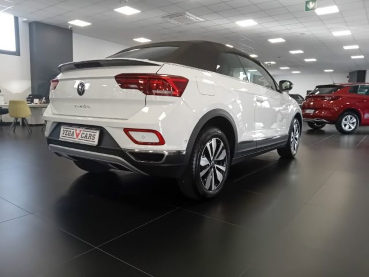 Volkswagen T-Roc Cabrio 1.0 TSI Style (8)