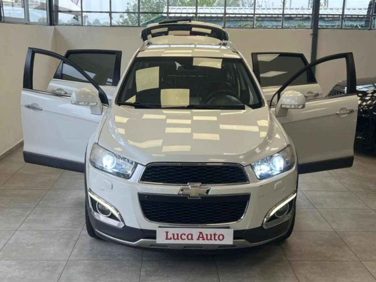 Chevrolet Captiva 2.2 VCDi 184CV aut. 4WD LTZ (2)