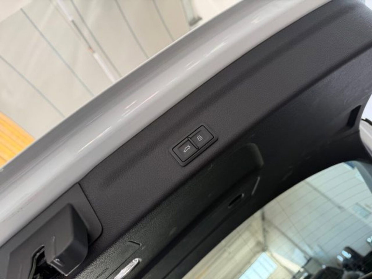 Audi A6 Allroad 45 3.0 tdi mhev 48V quattro 245cv s-tronic (19)