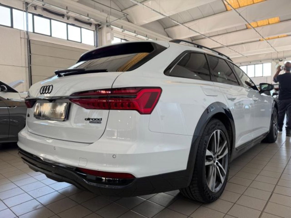 Audi A6 Allroad 45 3.0 tdi mhev 48V quattro 245cv s-tronic (6)