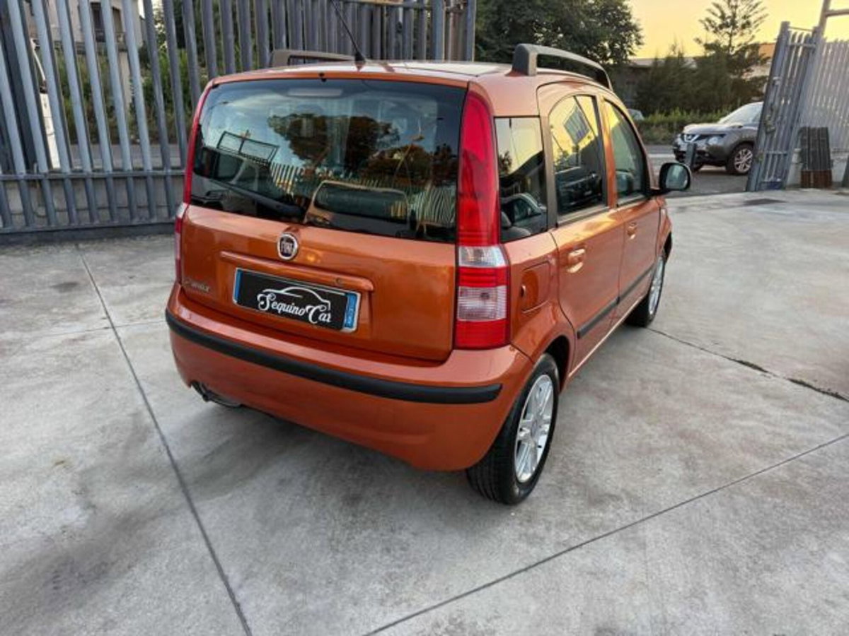 Fiat Panda 1.2 Emotion (3)