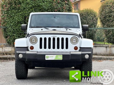 Jeep Wrangler 2.8 CRD DPF Sahara Auto (8)