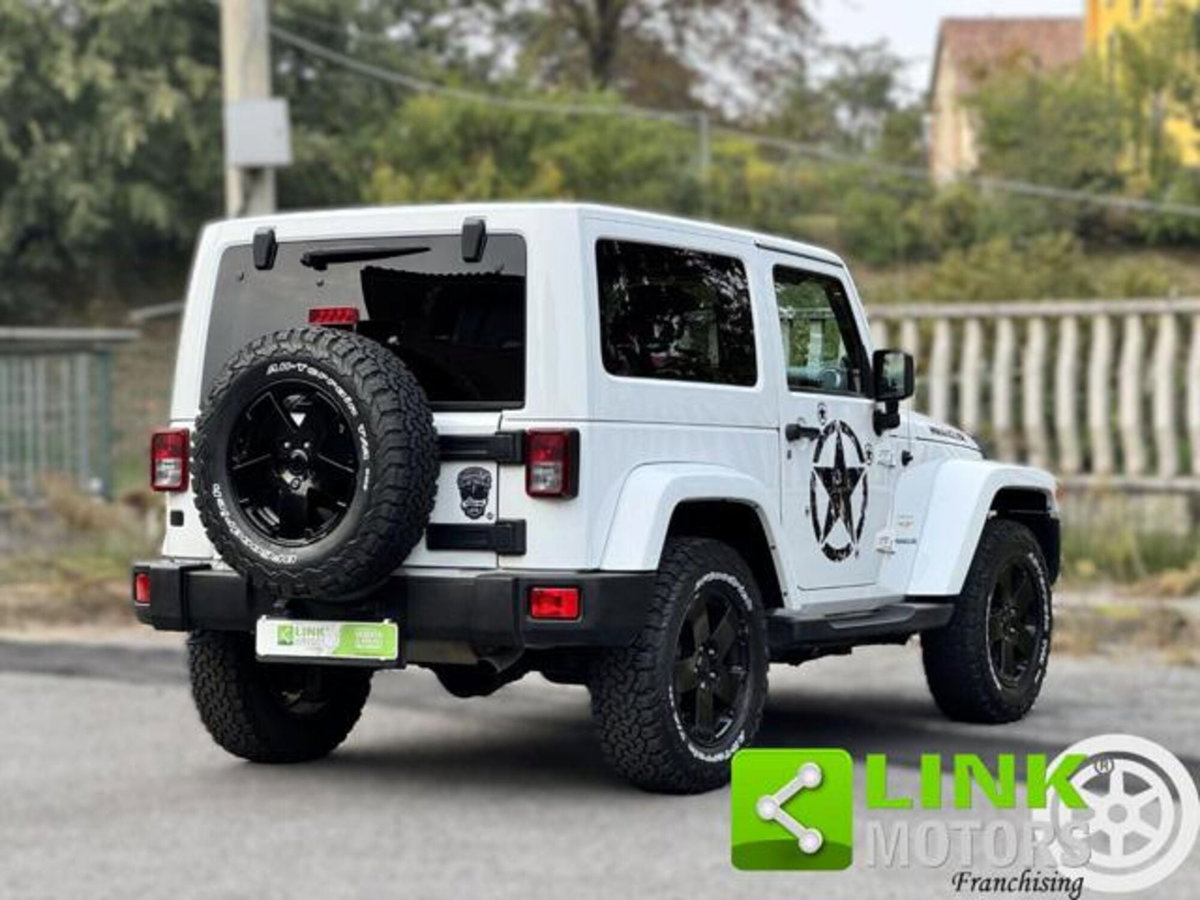 Jeep Wrangler 2.8 CRD DPF Sahara Auto (9)
