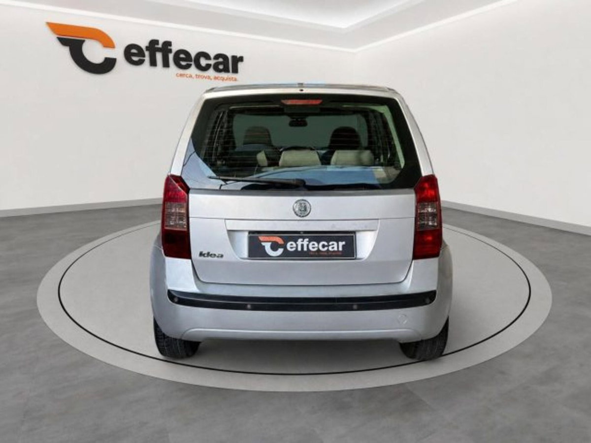 Fiat Idea 1.4 FreeRide (5)