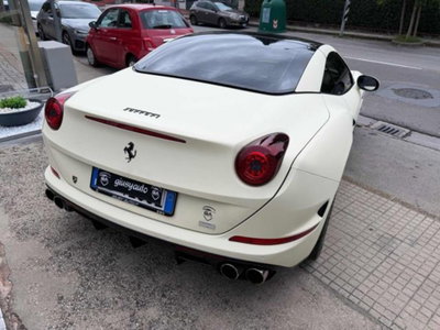 Ferrari California Spider California T DCT (4)