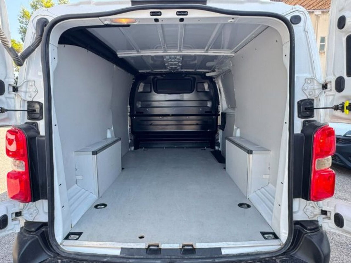 Fiat Scudo Furgone ce 2.0 bluehdi 145cv L3H1 Lounge (9)