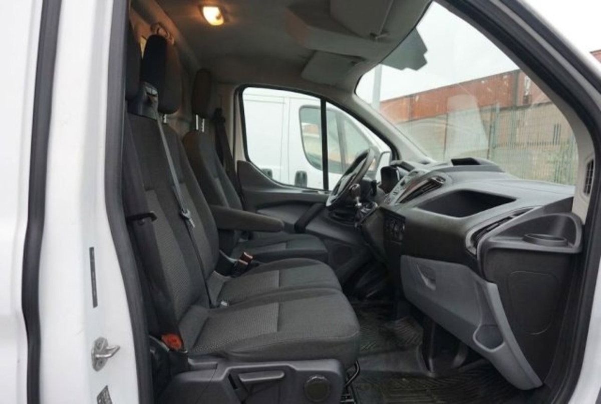 Ford Transit Custom Furgone 250 2.0 TDCi PC Furgone Entry (6)