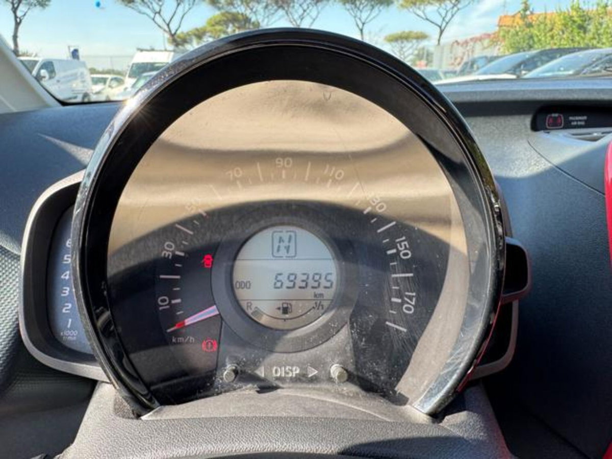 Citroen C1 C1 PureTech 82 5 porte Feel (8)