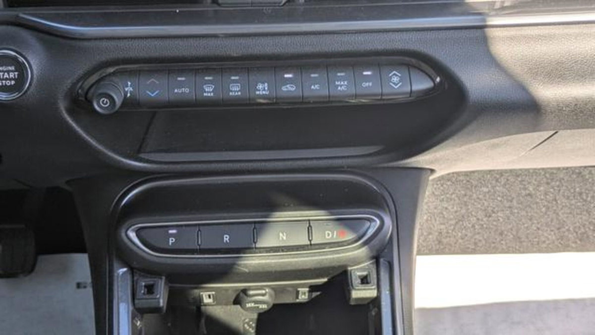 Fiat 600 1.2 hybrid La Prima 110cv auto (9)