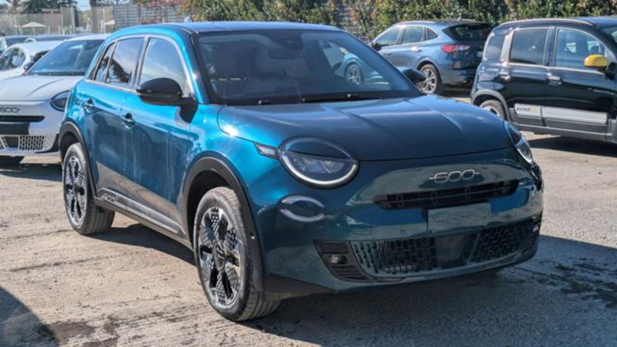 Fiat 600 1.2 hybrid La Prima 110cv auto
