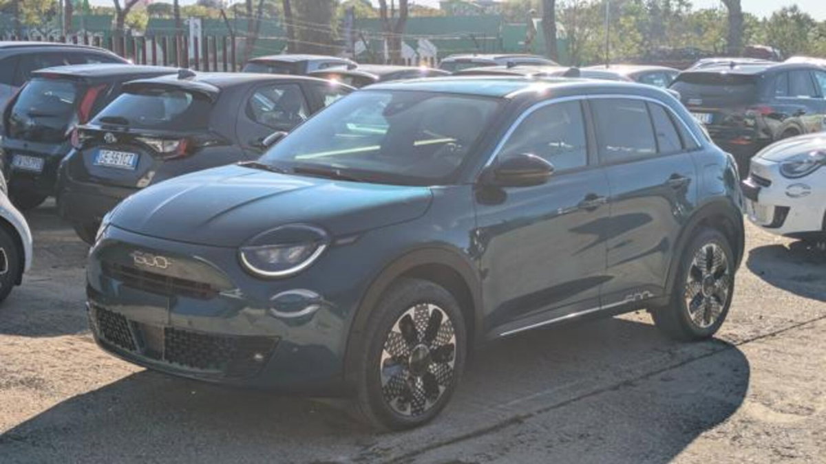 Fiat 600 1.2 hybrid La Prima 110cv auto (2)