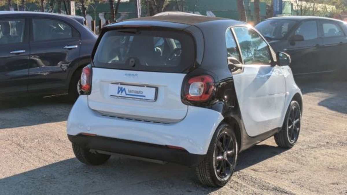 smart Fortwo 70 1.0 twinamic Youngster (4)