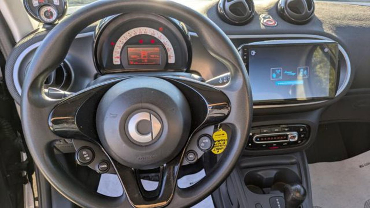 smart Fortwo 70 1.0 twinamic Youngster (10)