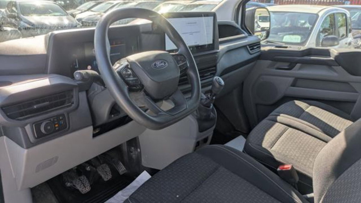 Ford Transit Custom Furgone 280 2.0 ecoblue 136cv Trend L1H1 A8 (8)