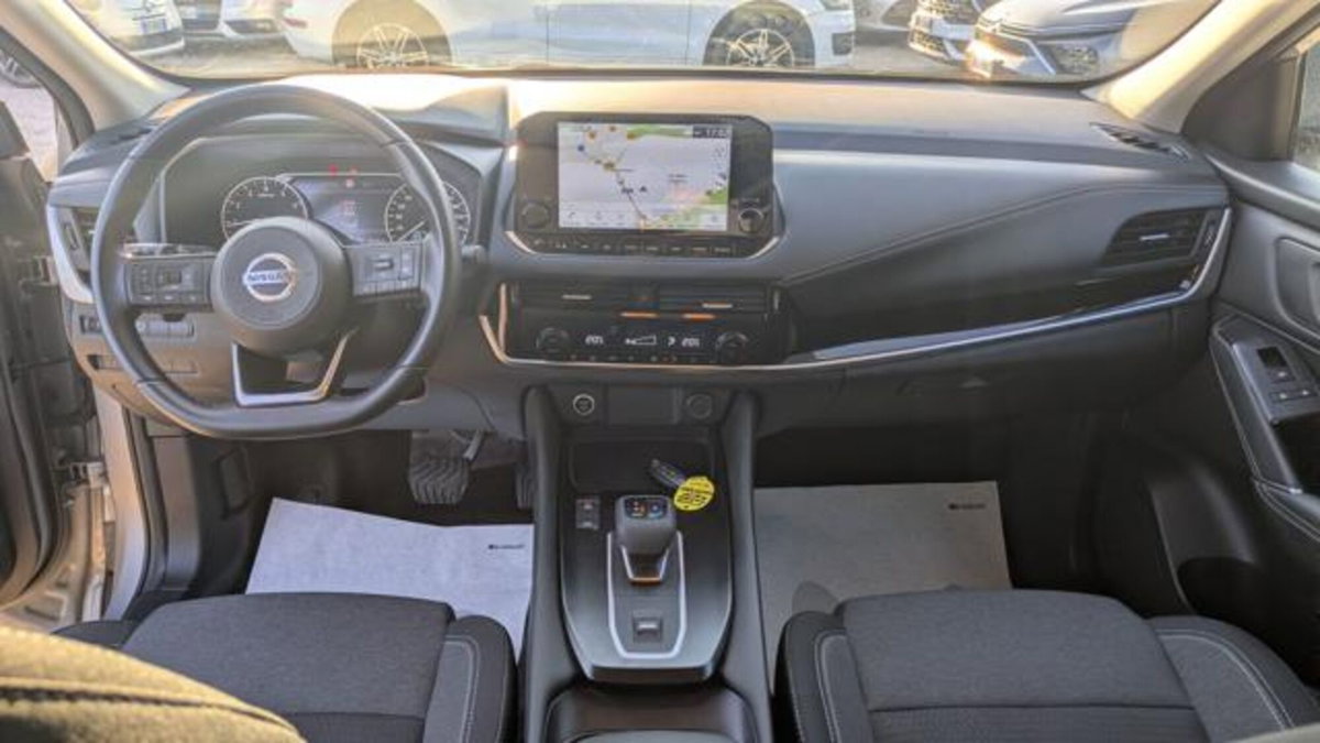 Nissan Qashqai 1.3 mhev N-Connecta 2wd 158cv xtronic (5)